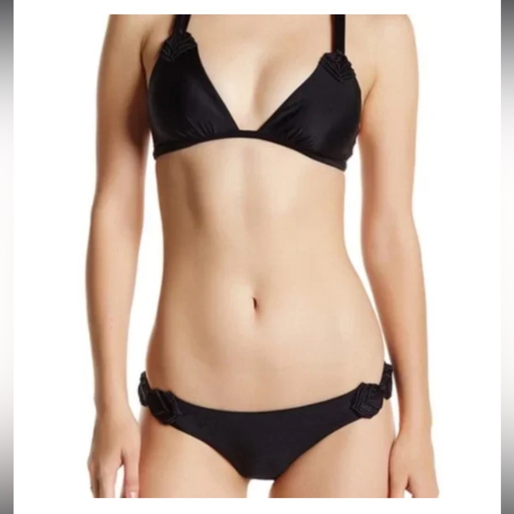 ViX Paula Hermanny MACRAMÉ FRINGE TIES BIKINI Set in Black small
